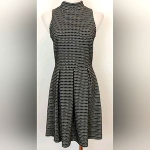 Mossimo Women's Small/Medium Knit Dress Sleeveless Turtleneck Pleated